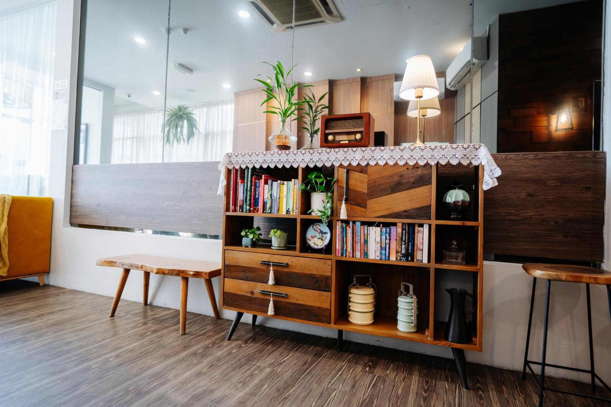 Wangs Hotel Gurney Drive Джорджтаун Экстерьер фото