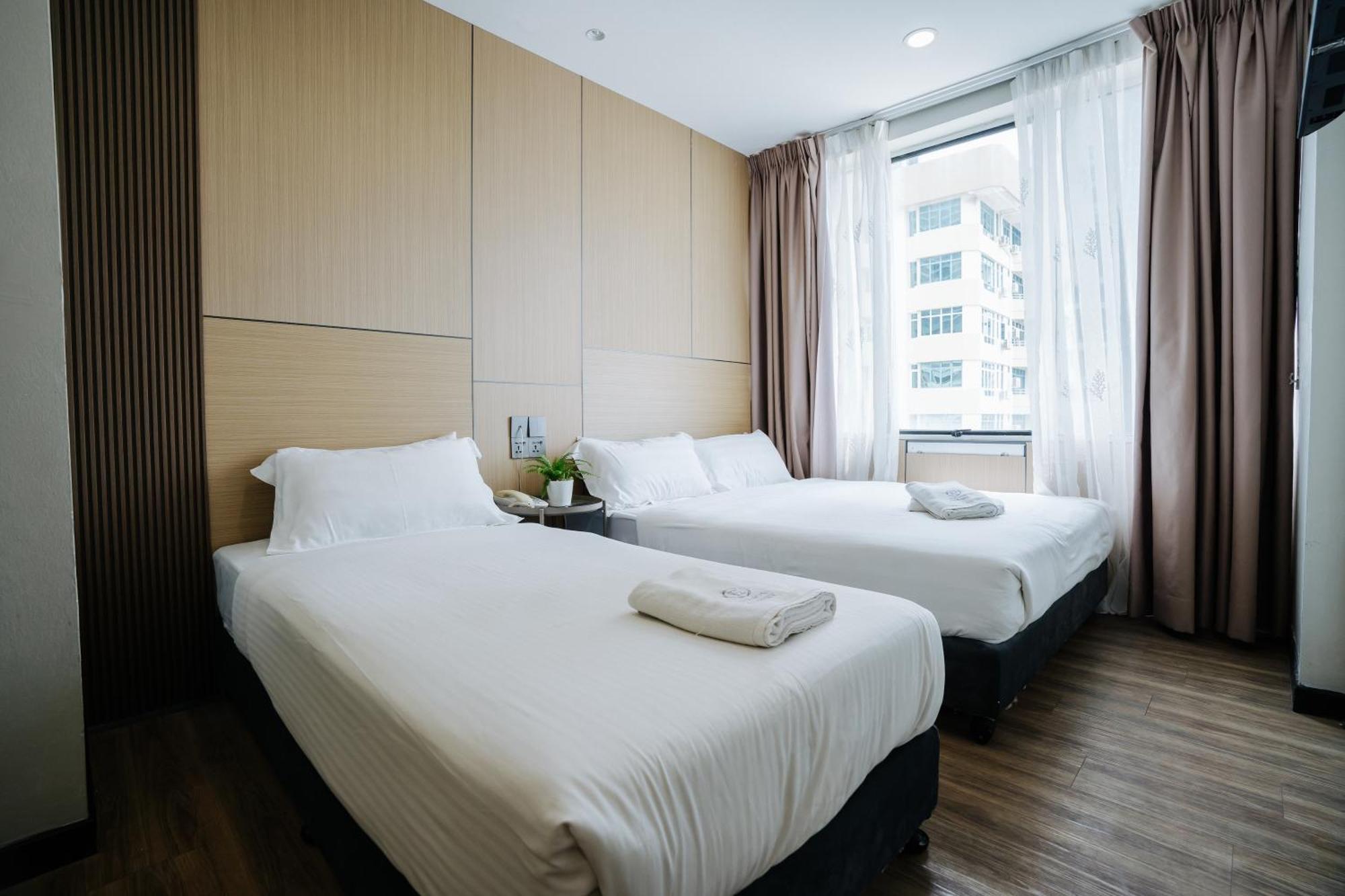 Wangs Hotel Gurney Drive Джорджтаун Экстерьер фото
